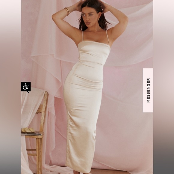 House of CB Costanza Dress Vintage Creamy Maxi Dress - Picture 2 of 10